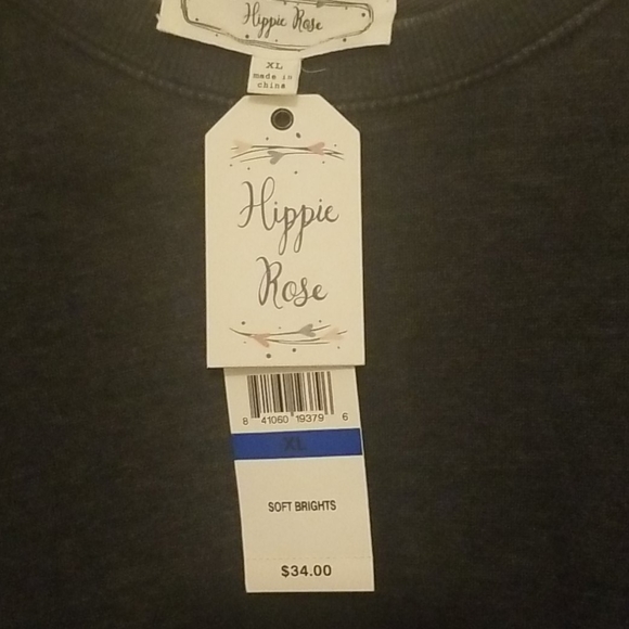 NWT cropped sweatshirt - Picture 2 of 3